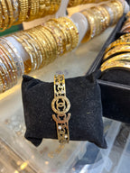 Channel bracelet