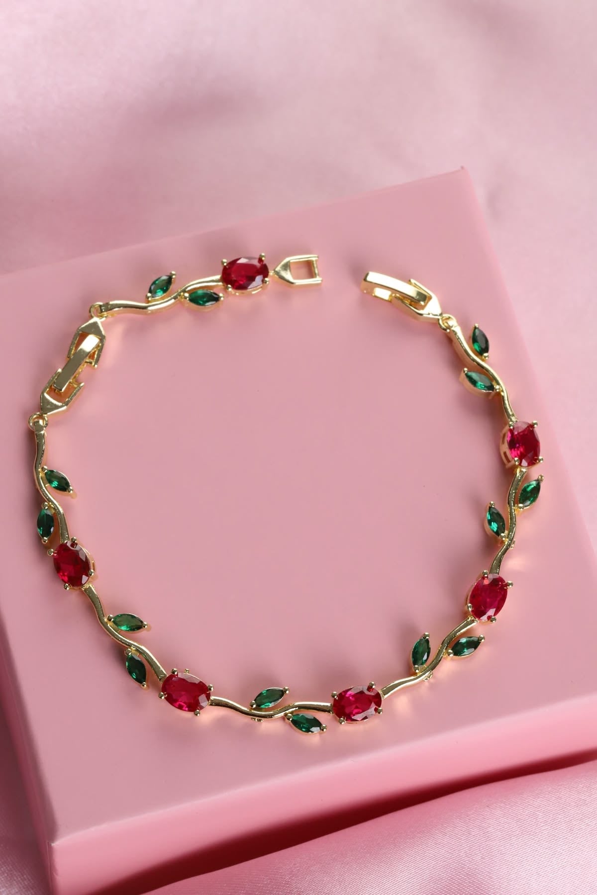 🌷Korean Tulip Bracelet 🌷
